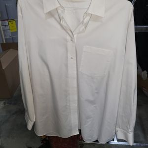 New sz 22 w white Foxcroft top